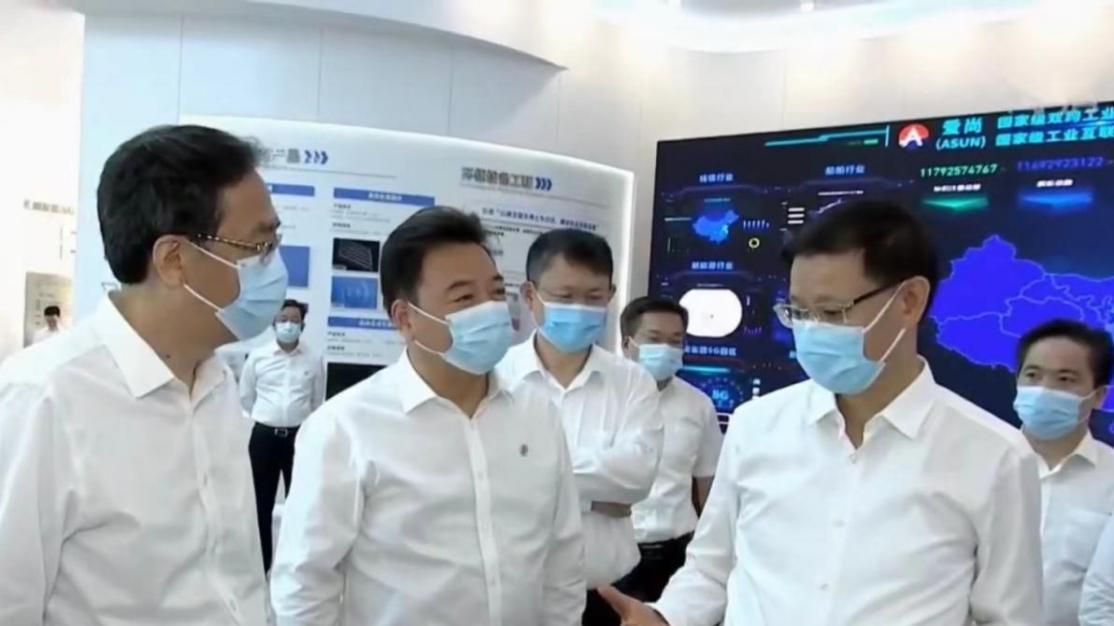 江苏省委副书记、省长许昆林调查J9集团直营科技